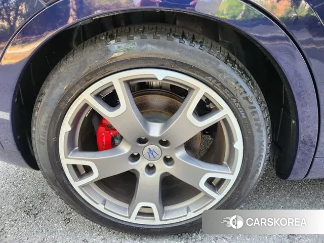 Maserati Levante id 3203733 из Кореи 15