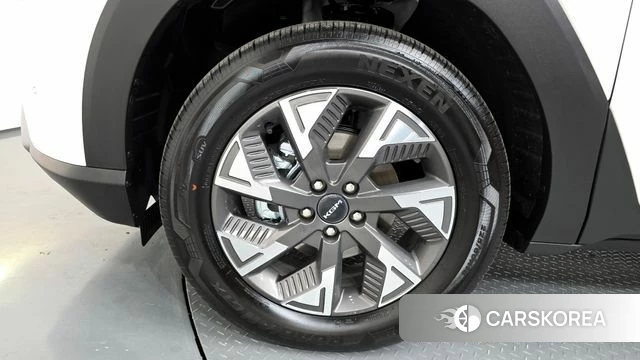 Ssangyong The New Torres id 4291601 из Кореи 31