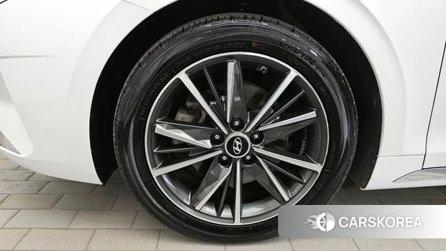 Hyundai The New Grandeur IG id 3964615 из Кореи 15