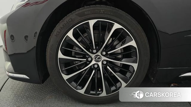 Lexus LS500h 5th generation id 4716844 из Кореи 15