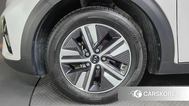 Kia The New Niro id 4294000 из Кореи 25