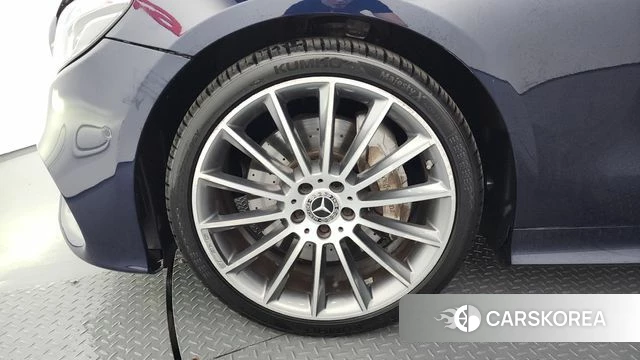 Mercedes-Benz E-Class W213 id 4318195 из Кореи 25