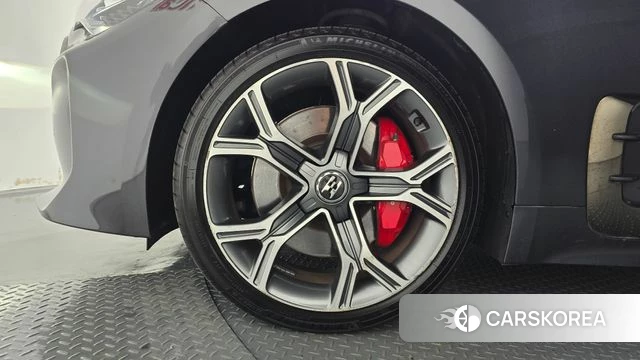 Kia Stinger id 4849700 из Кореи 26