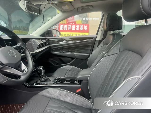 Volkswagen Passat id 4277092 из Китая 11