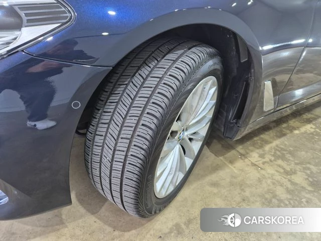 BMW 5 Series (G30) id 3828615 из Кореи 15