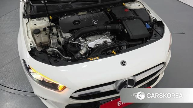Mercedes-Benz A-Class W177 id 4529724 из Кореи 25