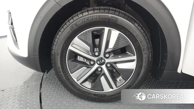 Kia The New Niro id 3499479 из Кореи 15