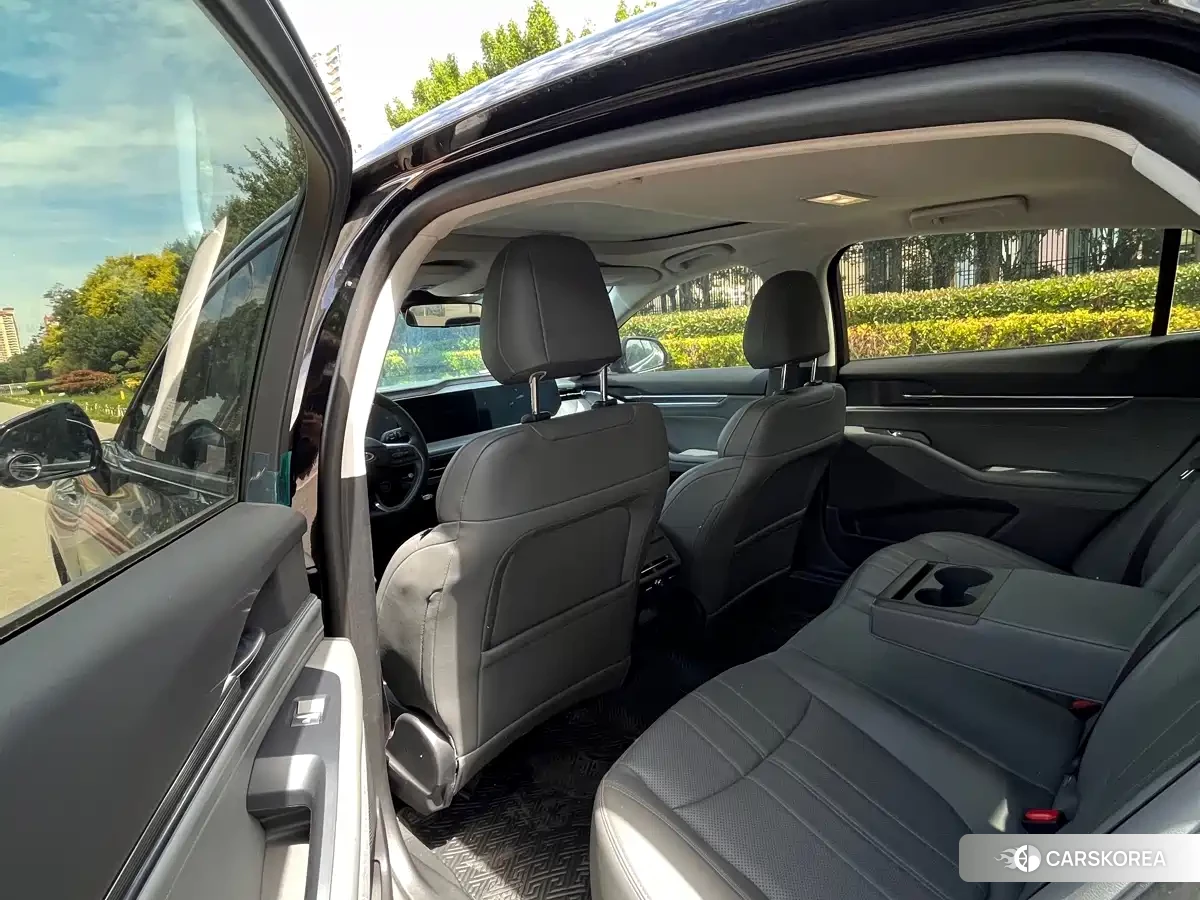 Ford Mondeo id 4546387 из Китая 7