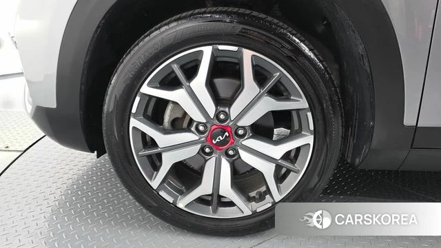 Kia Seltos id 4382799 из Кореи 15