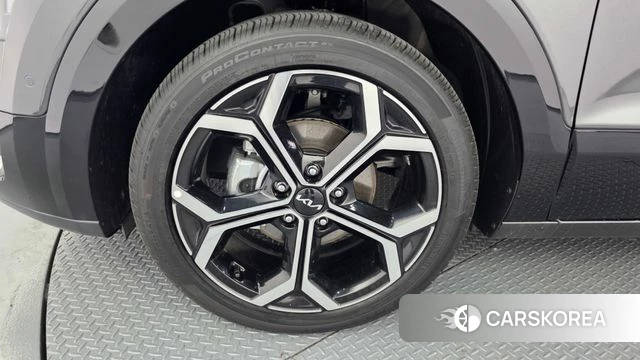 Kia Di Ol Nu Niro id 4499410 из Кореи 35