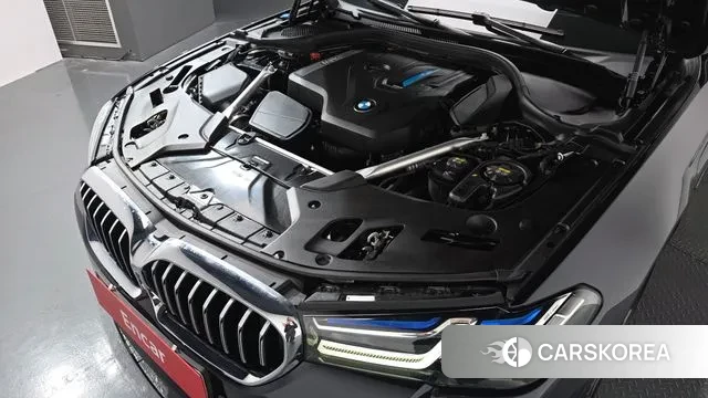 BMW 5 Series (G30) id 3373200 из Кореи 15