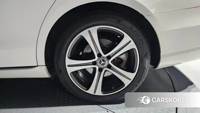 Mercedes-Benz E-Class W213 id 3357087 из Кореи 15