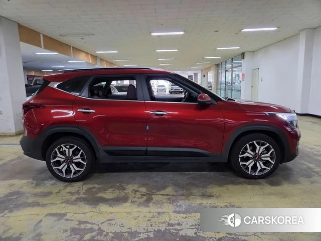 Kia Seltos id 4383763 из Кореи 15