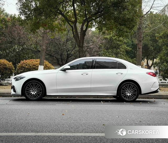 Mercedes-Benz Class C id 4336024 из Китая 12