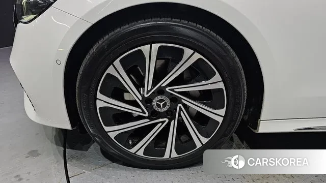 Mercedes-Benz E-Class W214 id 3644594 из Кореи 15