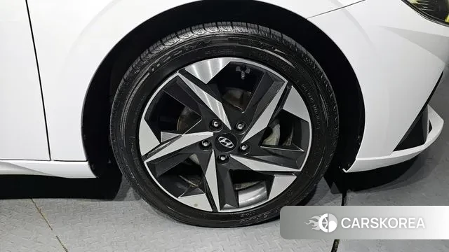 Hyundai Avante (CN7) id 3597404 из Кореи 15