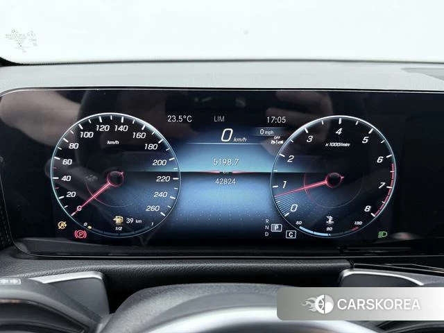 Mercedes-Benz GLB id 4259861 из Китая 13