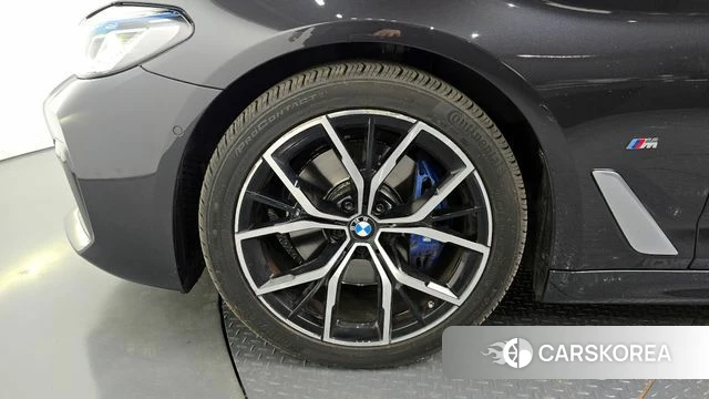 BMW 5 Series (G30) id 4682438 из Кореи 15