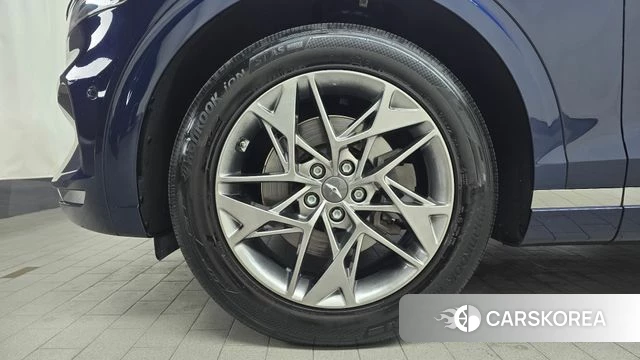 Genesis GV70 id 4231808 из Кореи 28