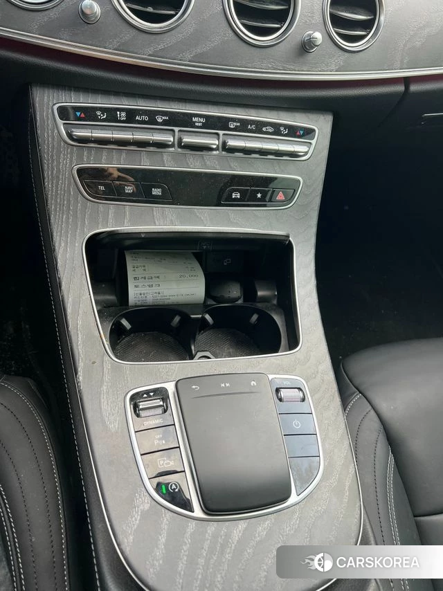 Mercedes-Benz E-Class W213 2021 Белый из Кореи, фото 5