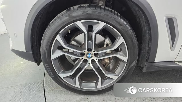 BMW X5 (G05) id 3805843 из Кореи 15