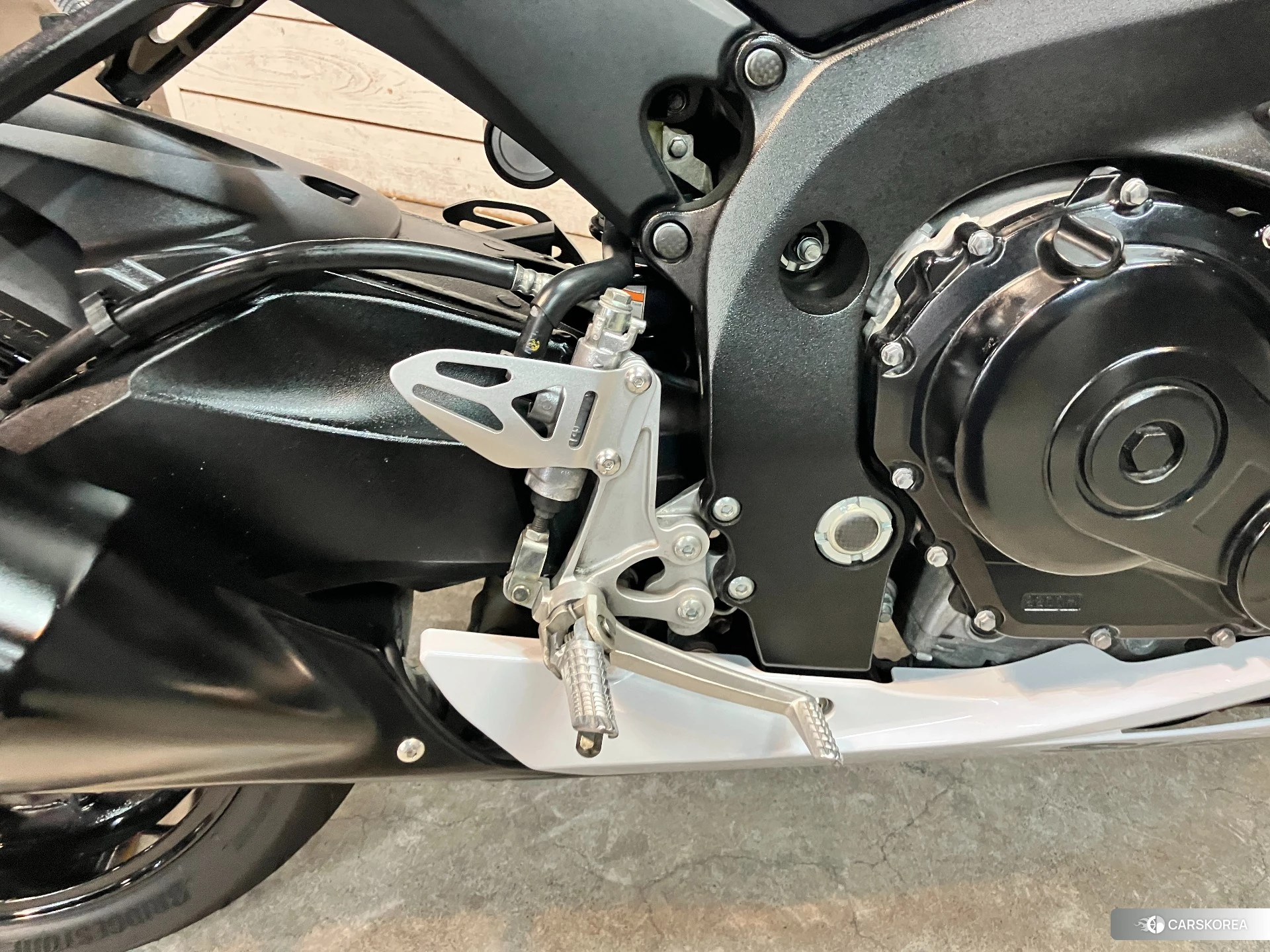 Проданный Suzuki GSX-R600 id 4313006 из Японии, фото 25