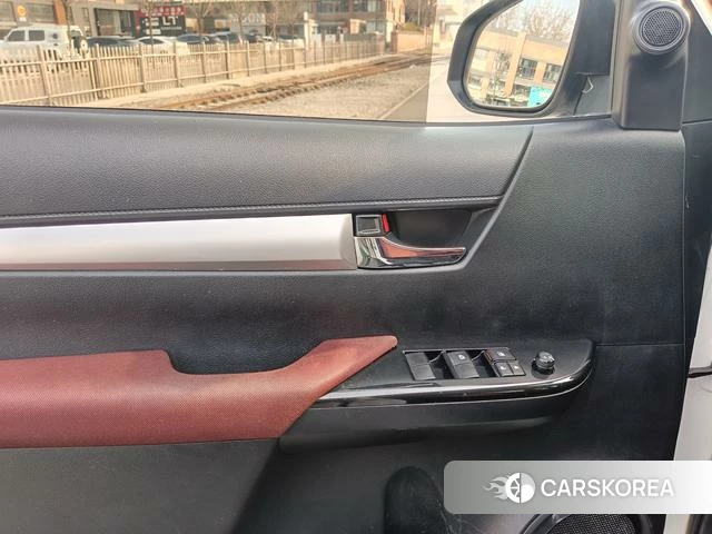 Toyota Hilux id 4235048 из Китая 20