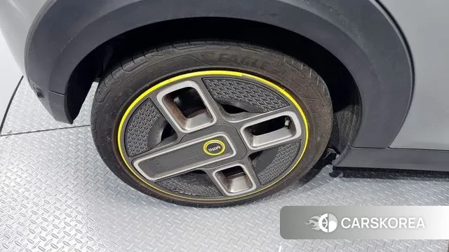 Mini Cooper Electric id 3105203 из Кореи 15