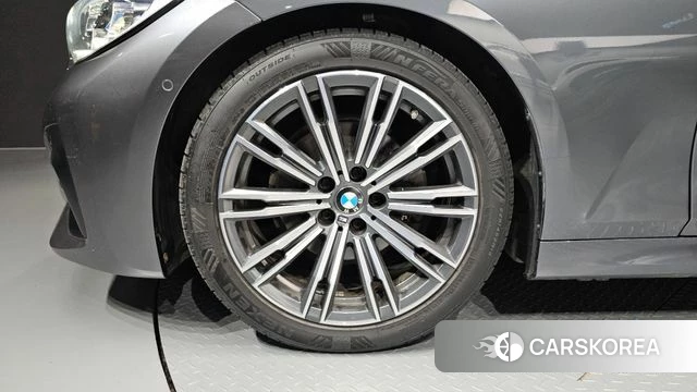 BMW 3 Series (G20) id 4727299 из Кореи 28