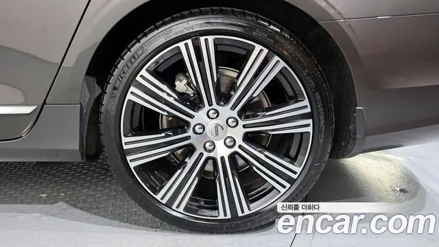 Volvo S90 id 2873728 из Кореи 15