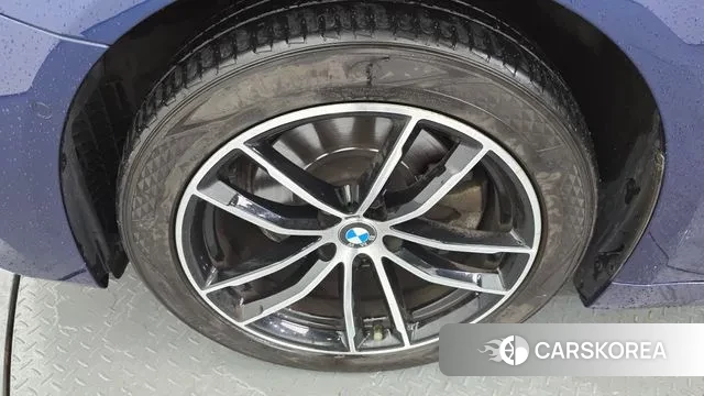 BMW 5 Series (G30) id 3238734 из Кореи 15