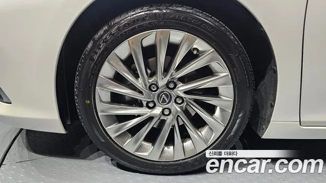Lexus ES300h 7th generation id 2906919 из Кореи 15