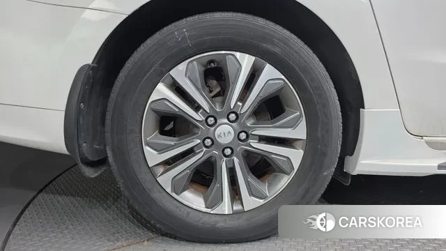 Kia All New Carnival id 3500149 из Кореи 15