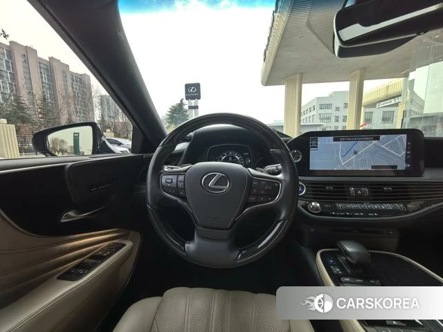 Lexus LS id 4262362 из Китая 12