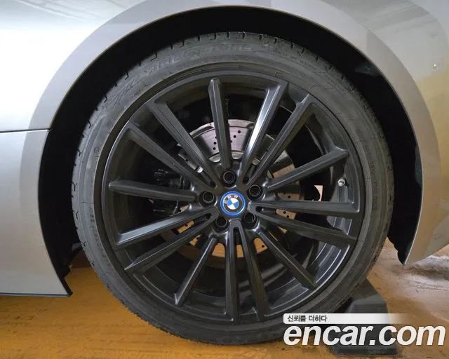 BMW i8 2019 Серебристо-серый из Кореи, фото 5