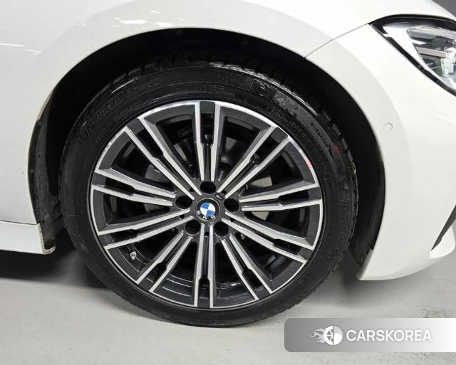 BMW 3 Series (G20) id 4494903 из Кореи 11