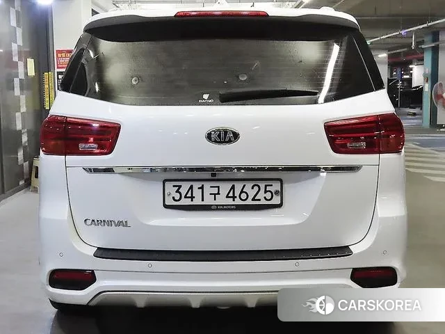 Kia The New Carnival id 3592923 из Кореи 15