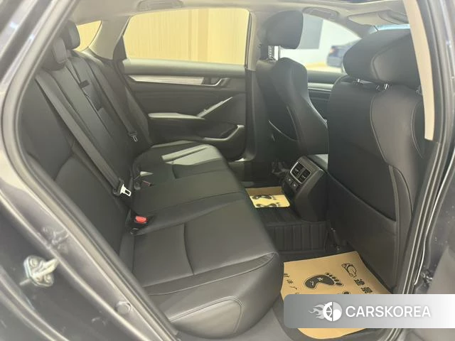 Honda Accord id 4273979 из Китая 19