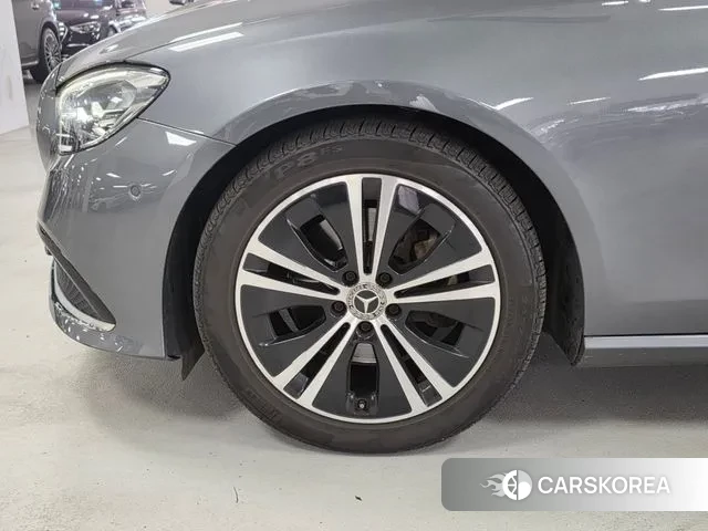 Mercedes-Benz E-Class W213 id 3344109 из Кореи 12