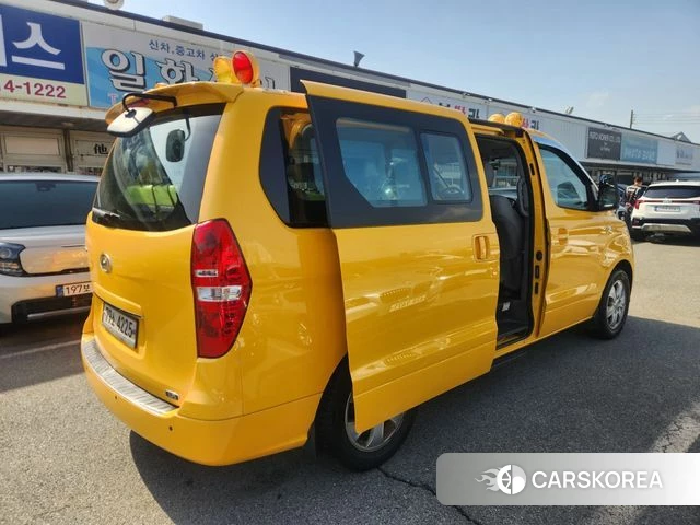 Hyundai The New Grand Starex id 3916638 из Кореи 12