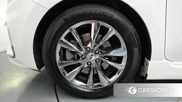 Kia The New Carnival id 4615352 из Кореи 15