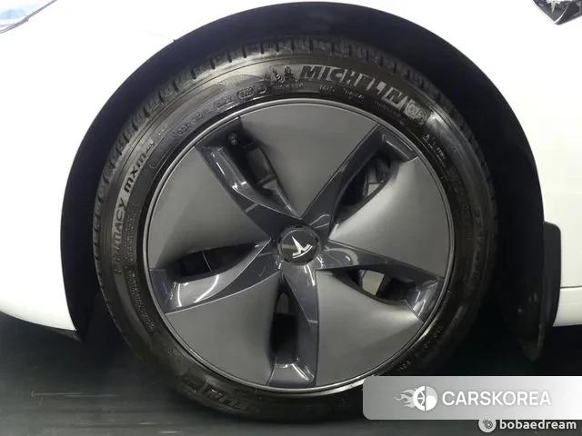 Tesla Model 3 id 3106578 из Кореи 15