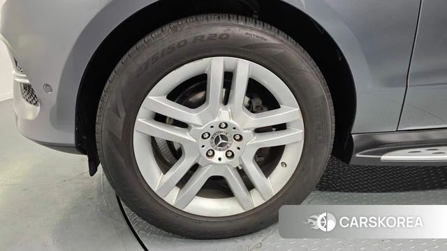 Mercedes-Benz GLE - Class W166 id 4339642 из Кореи 15