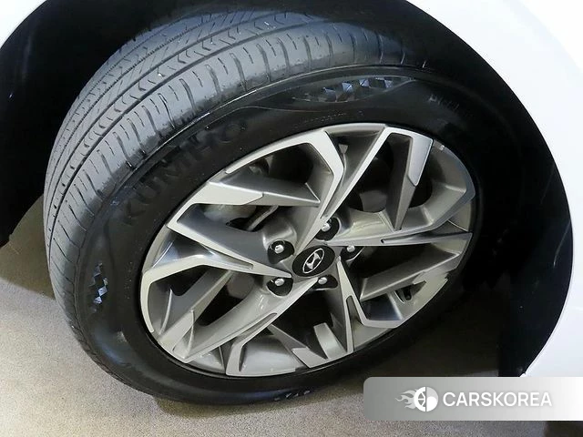 Hyundai Sonata (DN8) id 4396422 из Кореи 14