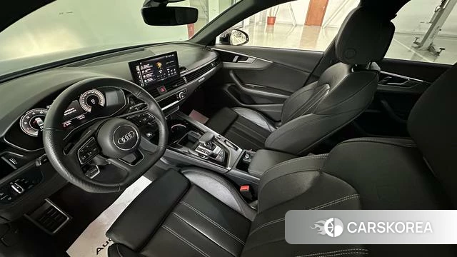 Audi A4L 2024 Темно-серый из Китая, фото 5