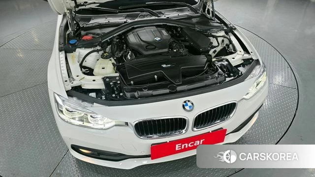 BMW 3 Series (F30) id 4371788 из Кореи 25
