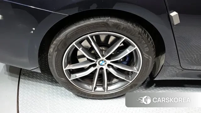 BMW 5 Series (G30) id 3416791 из Кореи 15