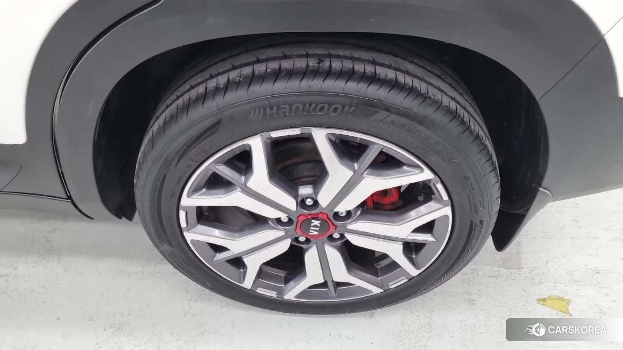 Kia Seltos id 4458710 из Кореи 13