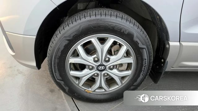 Hyundai The New Grand Starex id 4285651 из Кореи 25