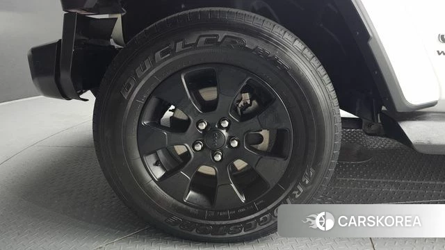 Jeep Wrangler (JL) id 3842984 из Кореи 15